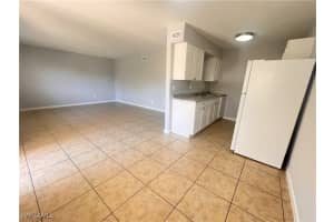 4601 Bayshore Drive, Naples, FL 34112 - MLS#225071074