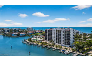 2400 Gulf Shore Boulevard, Naples, FL 34103 - MLS#225071105