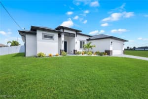 3923 38TH Street, Cape Coral, FL 33993 - MLS#225071140