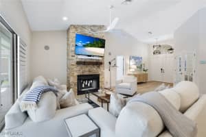 1507 Vintage Ln, Naples