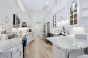 1507 Vintage Lane, Naples, FL 34104 - MLS#225071145