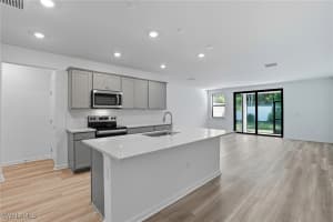 27883 Radiant Ct, Bonita Springs