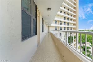 380 Seaview Court, Marco Island, FL 34145 - MLS#225071160