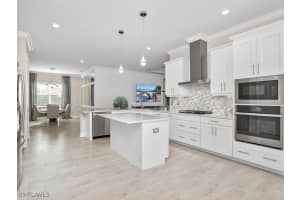 13488 Blue Bay Boulevard, Fort Myers, FL 33913 - MLS#225071161