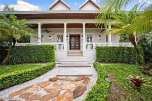 429 14th Avenue, Naples, FL 34102 - MLS#225071233