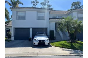 975 Partridge Cir 202, Naples