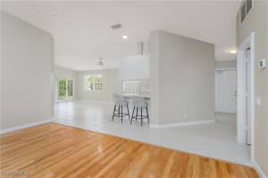 4949 Kingston Way, Naples, FL 34119 - MLS#225071290