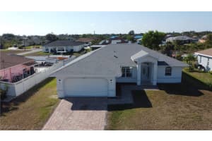 3303 33rd Street, Lehigh Acres, FL 33976 - MLS#225071304