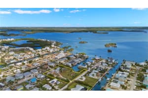175 Bahia Viaduct, Fort Myers Beach, FL 33931 - MLS#225071317