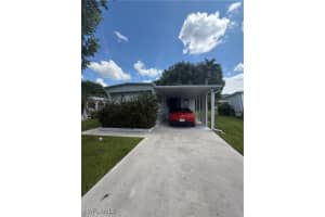 72 San Remo Cir, Naples