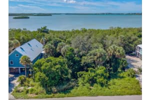1989 Sheffield Avenue, Marco Island, FL 34145 - MLS#225071329