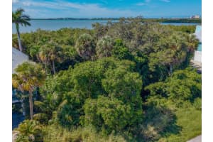 1989 Sheffield Avenue, Marco Island, FL 34145 - MLS#225071329