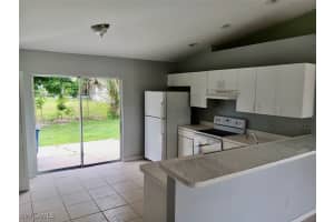 9204 Pennsylvania Avenue, Bonita Springs, FL 34135 - MLS#225071337
