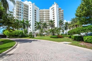 4801 Island Pond Court, Bonita Springs, FL 34134 - MLS#225071363