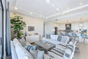 1135 3rd Avenue, Naples, FL 34102 - MLS#225071367