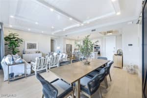 1135 3rd Avenue, Naples, FL 34102 - MLS#225071367