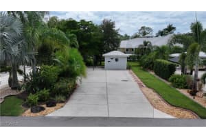 5959 BRIGHTWOOD Drive, Fort Myers, FL 33905 Sold 10/17/25