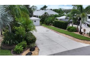 5959 BRIGHTWOOD Drive, Fort Myers, FL 33905 Sold 10/17/25