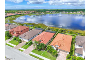 1602 Santiago Circle, Naples, FL 34113 - MLS#225071392