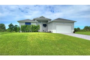 3818 Nw 40th Ave, Cape Coral