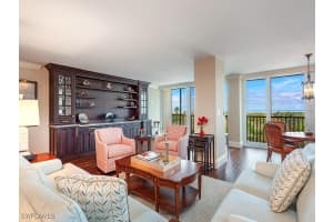 5601 Turtle Bay Drive, Naples, FL 34108 - MLS#225071403