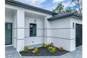 3905 Sunset Road, Lehigh Acres, FL 33971 - MLS#225071418