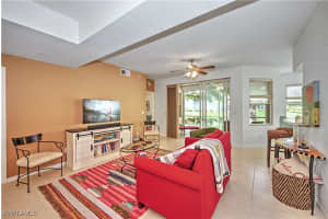 343 Dover Place, Naples, FL 34104 - MLS#225071523