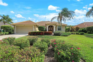 2032 Castle Garden Ln, Naples