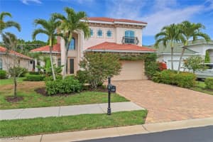7787 Martino Cir, Naples
