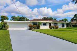 13880 lazy Lane, Fort Myers, FL 33905 - MLS#225071558
