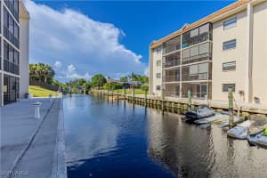 9395 Pennsylvania Avenue, Bonita Springs, FL 34135 - MLS#225071579