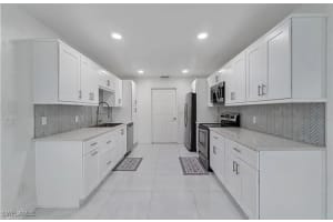 96 Wickliffe Drive, Naples, FL 34110 - MLS#225071598