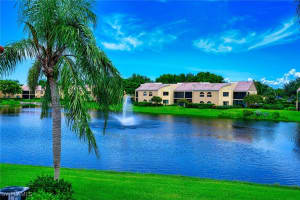 613 Beachwalk Circle, Naples, FL 34108 - MLS#225071602