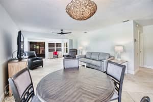 1846 Pine Glade Circle, Fort Myers, FL 33907 - MLS#225071605
