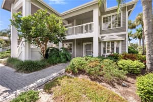 496 Edgemere Way, Naples, FL 34105 - MLS#225071648