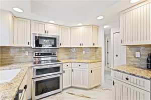 13601 Worthington Way, Bonita Springs, FL 34135 - MLS#225071656