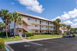 1008 Manatee Road, Naples, FL 34114 - MLS#225071659