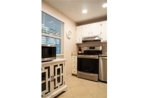 1724 Pine Valley Drive, Fort Myers, FL 33907 - MLS#225071663