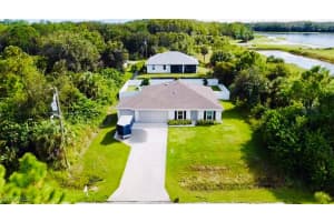 3319 40th St W, Lehigh Acres