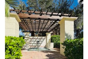 1210 Reserve Way 204, Naples