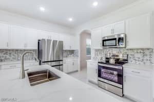2172 Cara Cara Way, Naples, FL 34120 - MLS#225071683