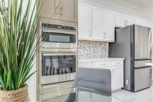 2172 Cara Cara Way, Naples, FL 34120 - MLS#225071683