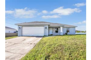 1104 12th Lane, Cape Coral, FL 33993 - MLS#225071722