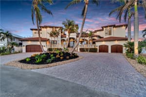 391 Palermo Circle, Fort Myers Beach, FL 33931 - MLS#225071727