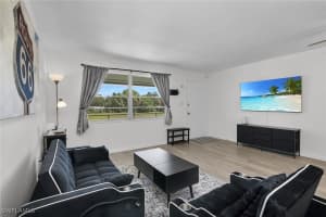 3225 Riverside Drive, Fort Myers, FL 33916 - MLS#225071743