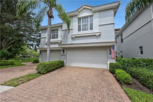 5012 Maxwell Cir 101, Naples