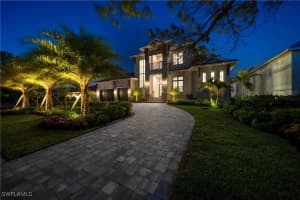 3540 Crayton Rd Naples, FL 34103 - Off Market