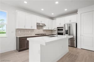 8913 Oceana Way, Naples, FL 34114 - MLS#225071841