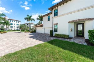 16348 Viansa Way, Naples, FL 34110 - MLS#225071852