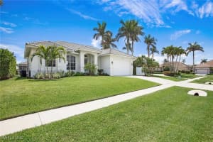 129 Leeward Court, Marco Island, FL 34145 - MLS#225071858